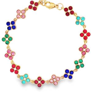 Ce délicat bracelet chaîne en acier doré est orné de cristaux ronds taille brillant multicolore. L'arrangement floral ajoute une touche de fantaisie à ce bijou raffiné, parfait pour rehausser une tenue de jour comme de soirée. Un accessoire discret et élégant pour celles qui apprécient les détails soignés. Fermoir mousqueton avec 3 cm de rallonge.